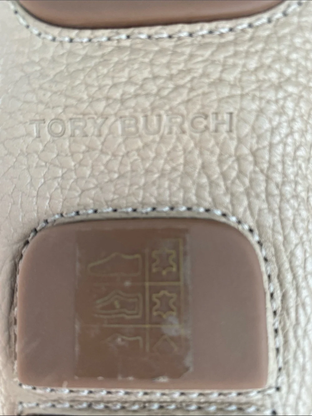 Tory Burch Pebbled Taupe Leather Driving Loafers size 7.5 NWT